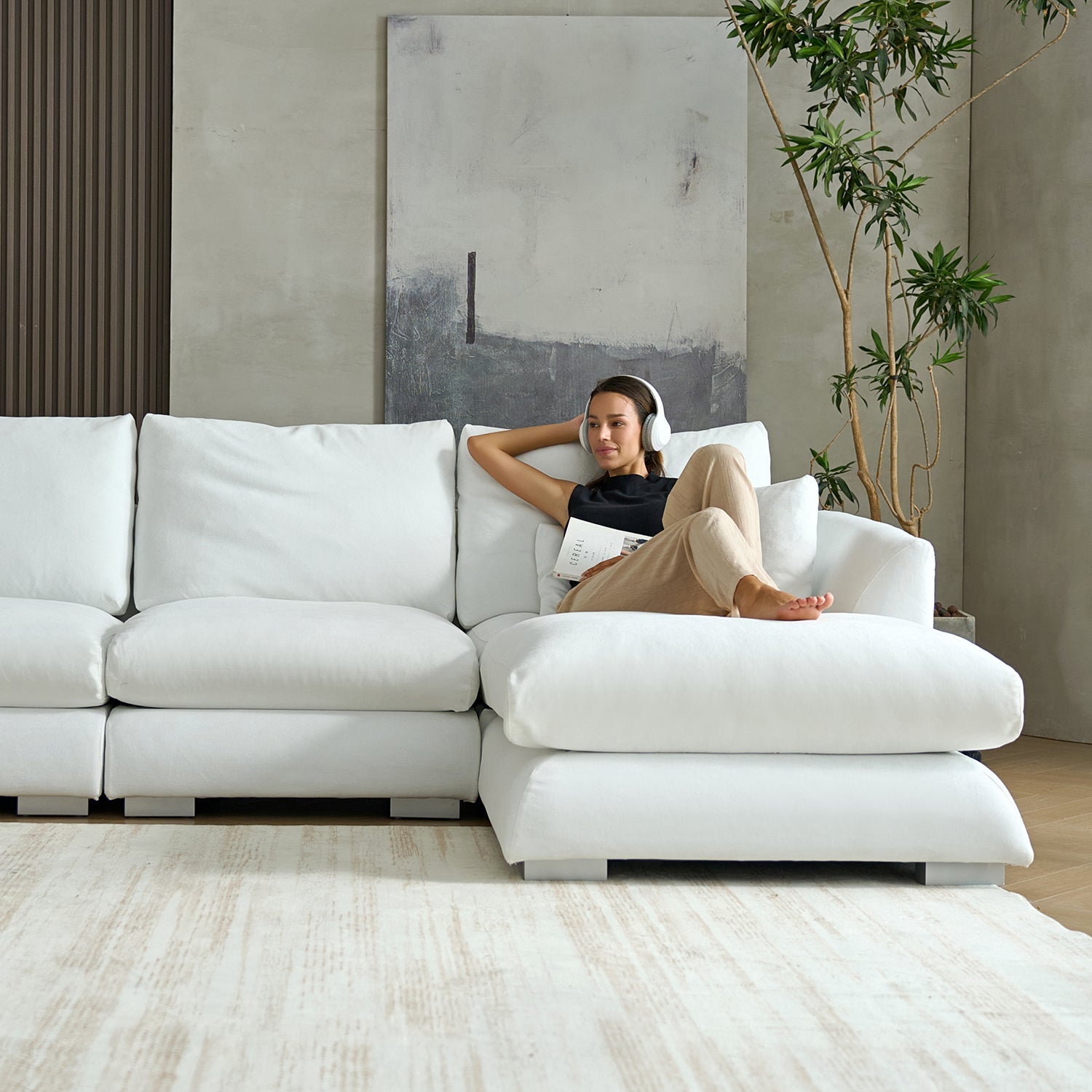Feathers U-Shaped Sectional Couch 140-200 Inches