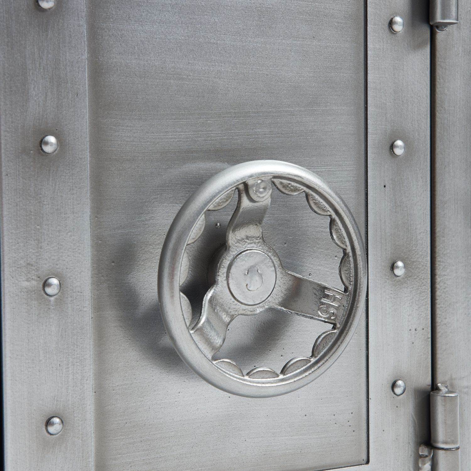Vault Desk