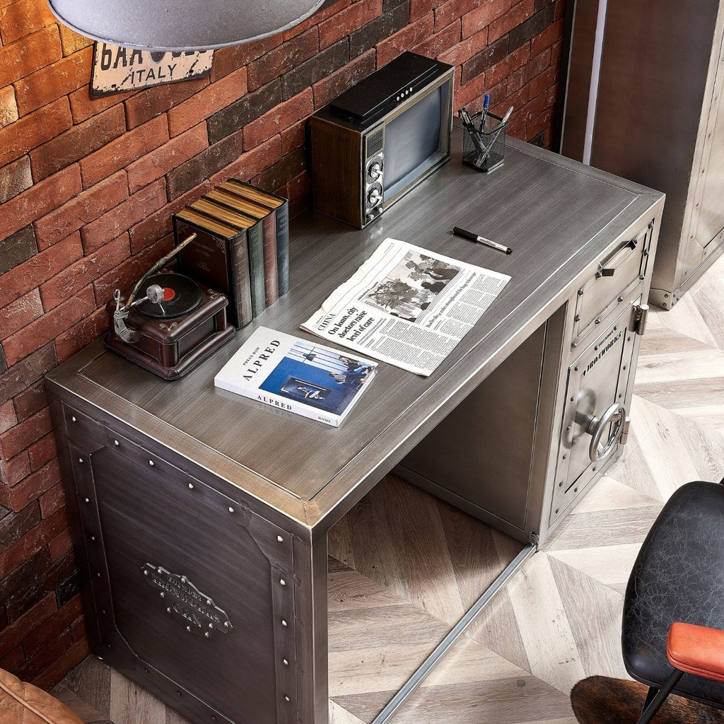 Vault Desk