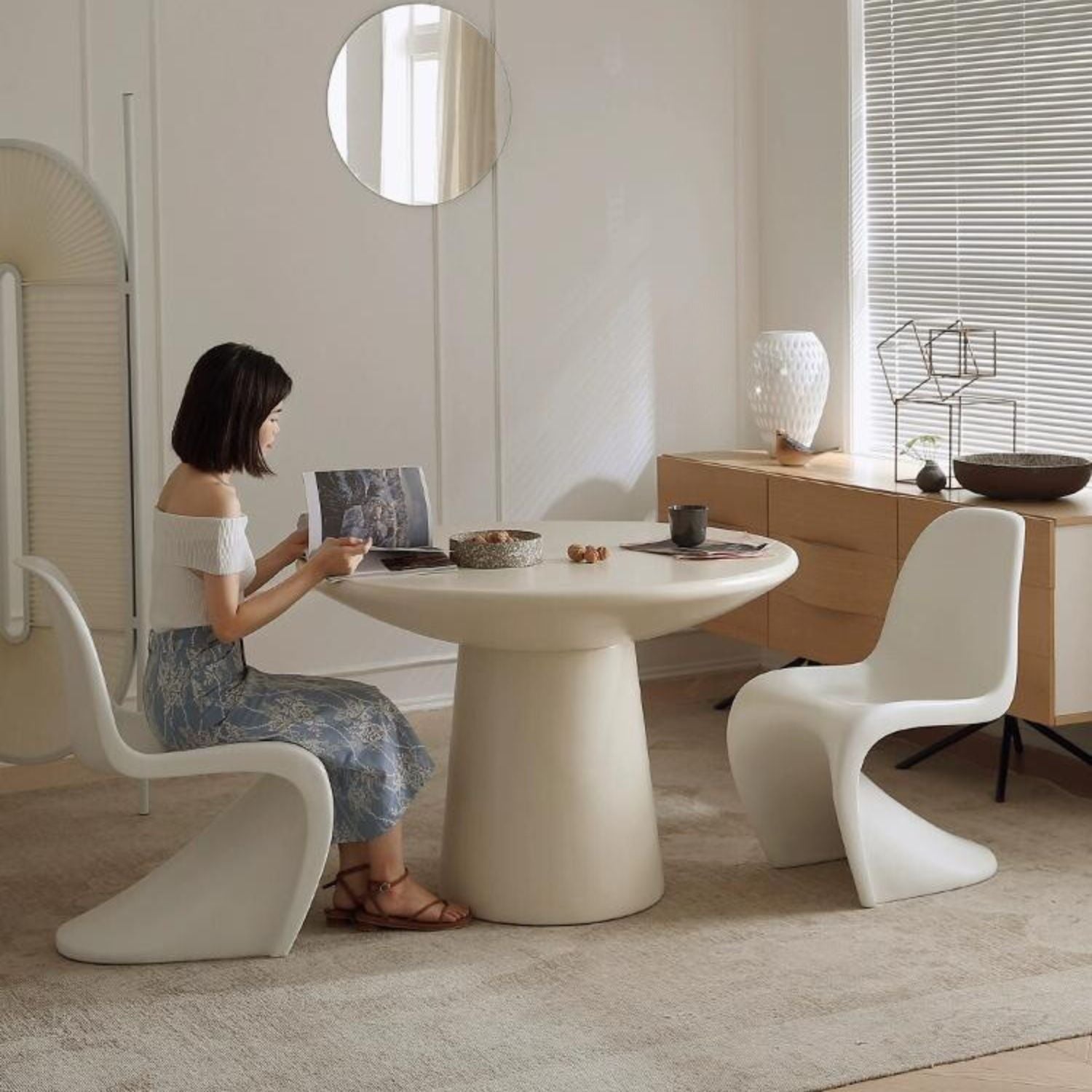 Cleo Dining Table