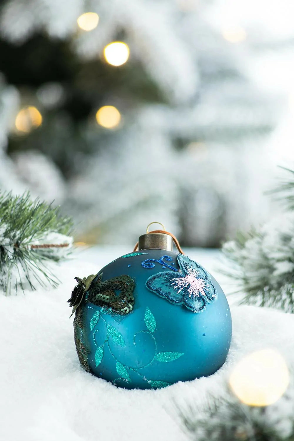 Set of 6 Turquoise Glass Christmas Balls with Gold Floral Pattern 3.9 Inch