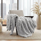 Vivienne Faux Fur Throw