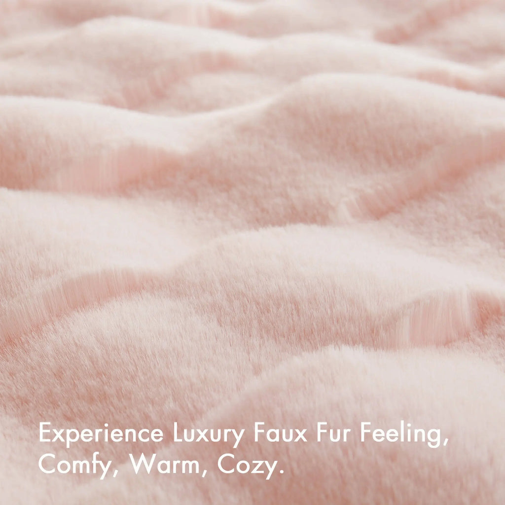 Vivienne Faux Fur Throw